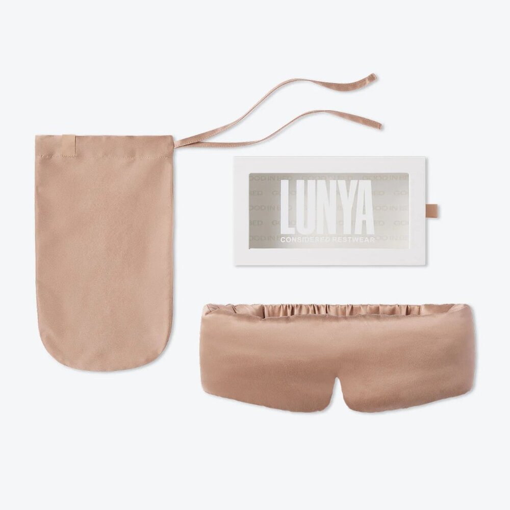 NWT Lunya washable silk sleep mask in port wine burgundy color